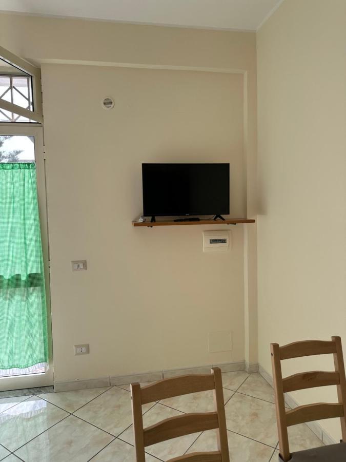 In Famiglia Apartment And Rooms For Pompei, Amalfi, Sorrento And Salerno Sant'Egidio del Monte Albino Exterior foto